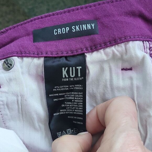 Kut From The Kloth Cassandra Split Hem Capri Skinny Jean - Picture 3 of 7